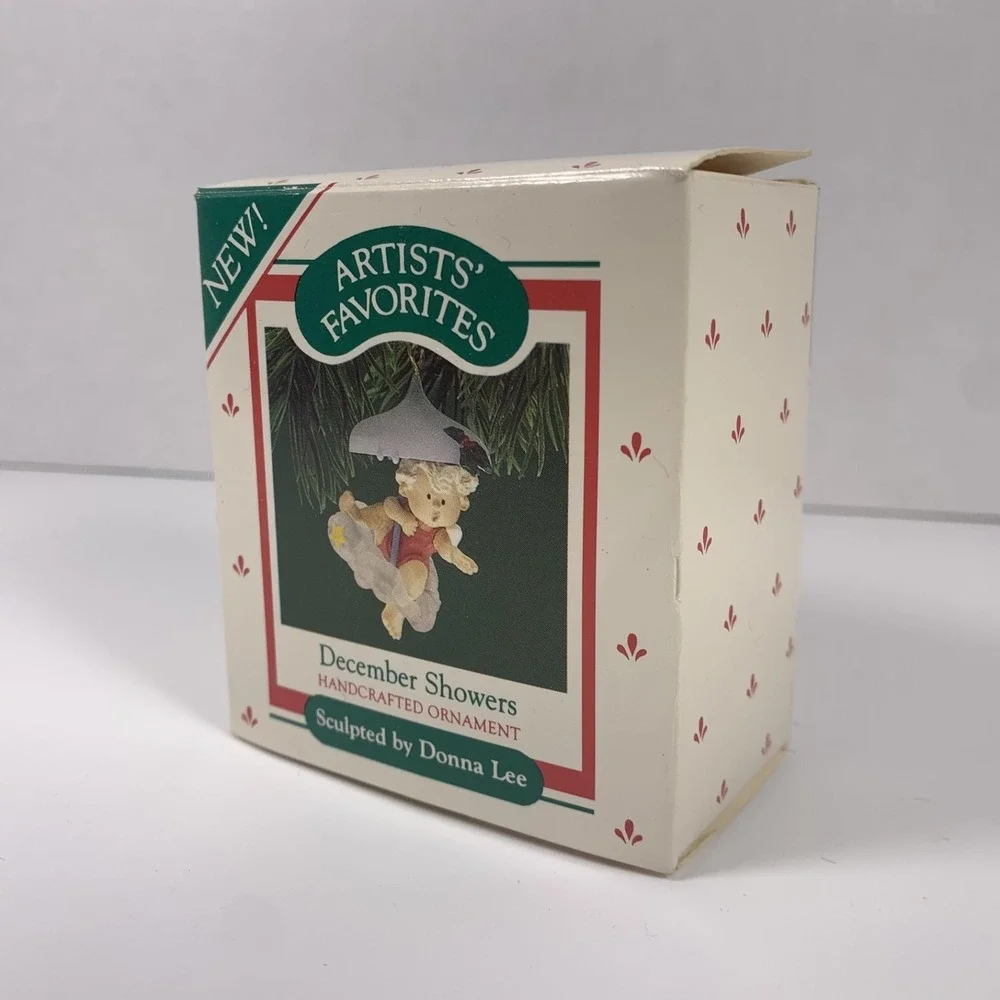 Hallmark 1987 Vintage Keepsake Ornament 'December‎ Showers' - Donna Lee